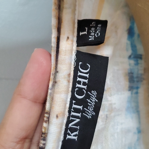 Summer Blouse/Knit Chic Blouse/Top - Picture 7 of 9